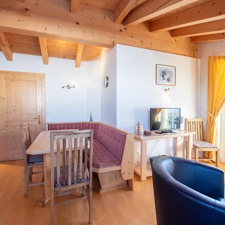 Haus 130 3 Appartement *